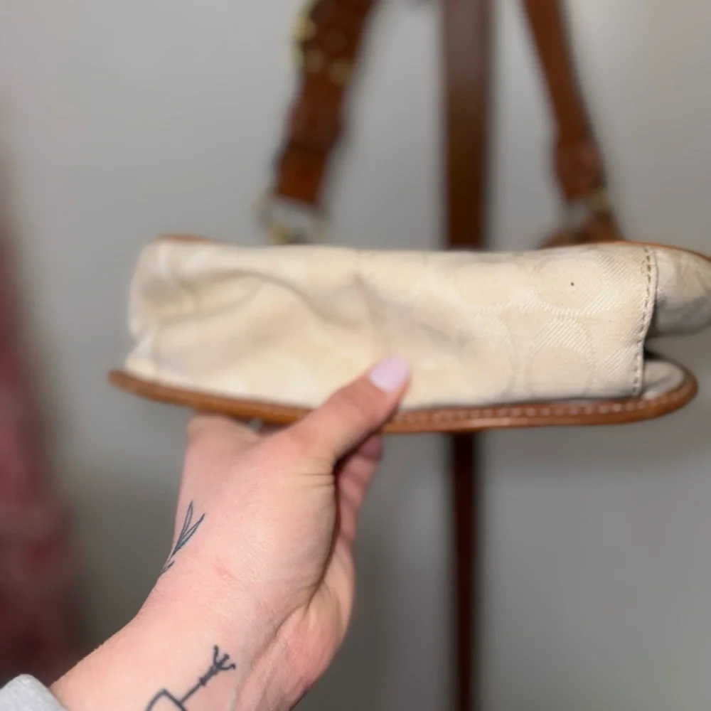 Coach Vintage Bleecker Signature Jacquard Flap Bag - Picture 8 of 9